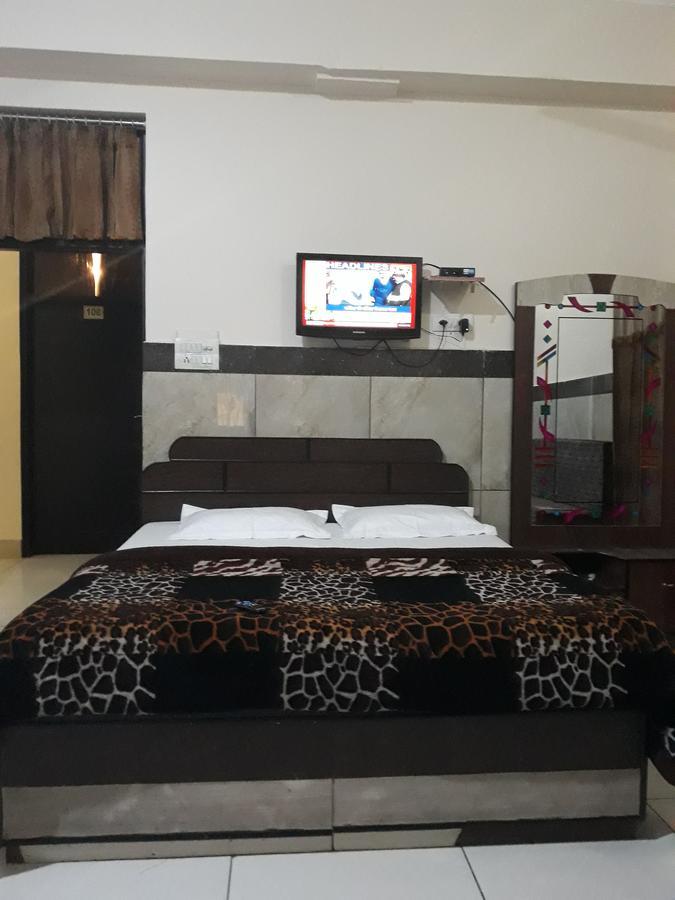 Jhilmil Dhaba Hotel Sonipat Exterior photo